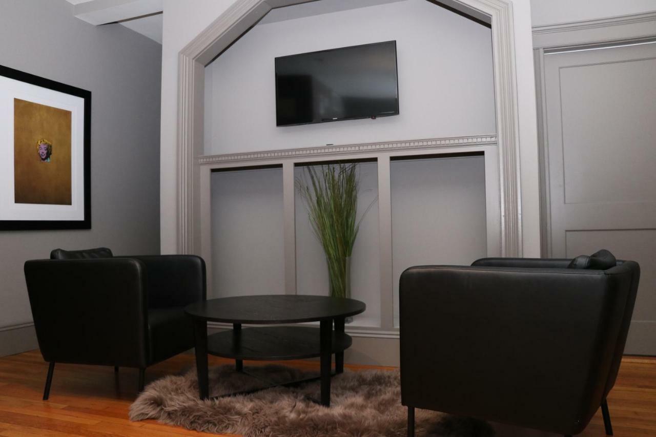 A Stylish Stay W/ A Queen Bed, Heated Floors.. #21 Бруклин Екстериор снимка